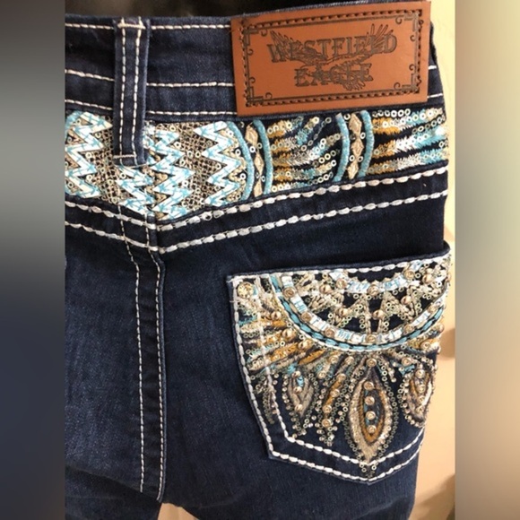 Beautiful embroidered sequined exposed stitching crystal studded blue jeans new - Picture 4 of 17